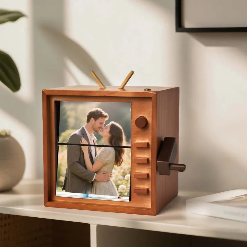 (16*16cm Large Size) Custom Photo Hand-cranked Flipbook Frame Vertical Television Animation Machine Photo Album with Light Memorial Gift