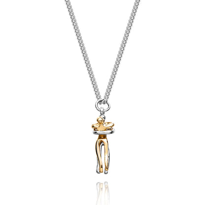 Trendy Hug Pendant Necklace for Women – Romantic Valentine's Day Jewelry Gift