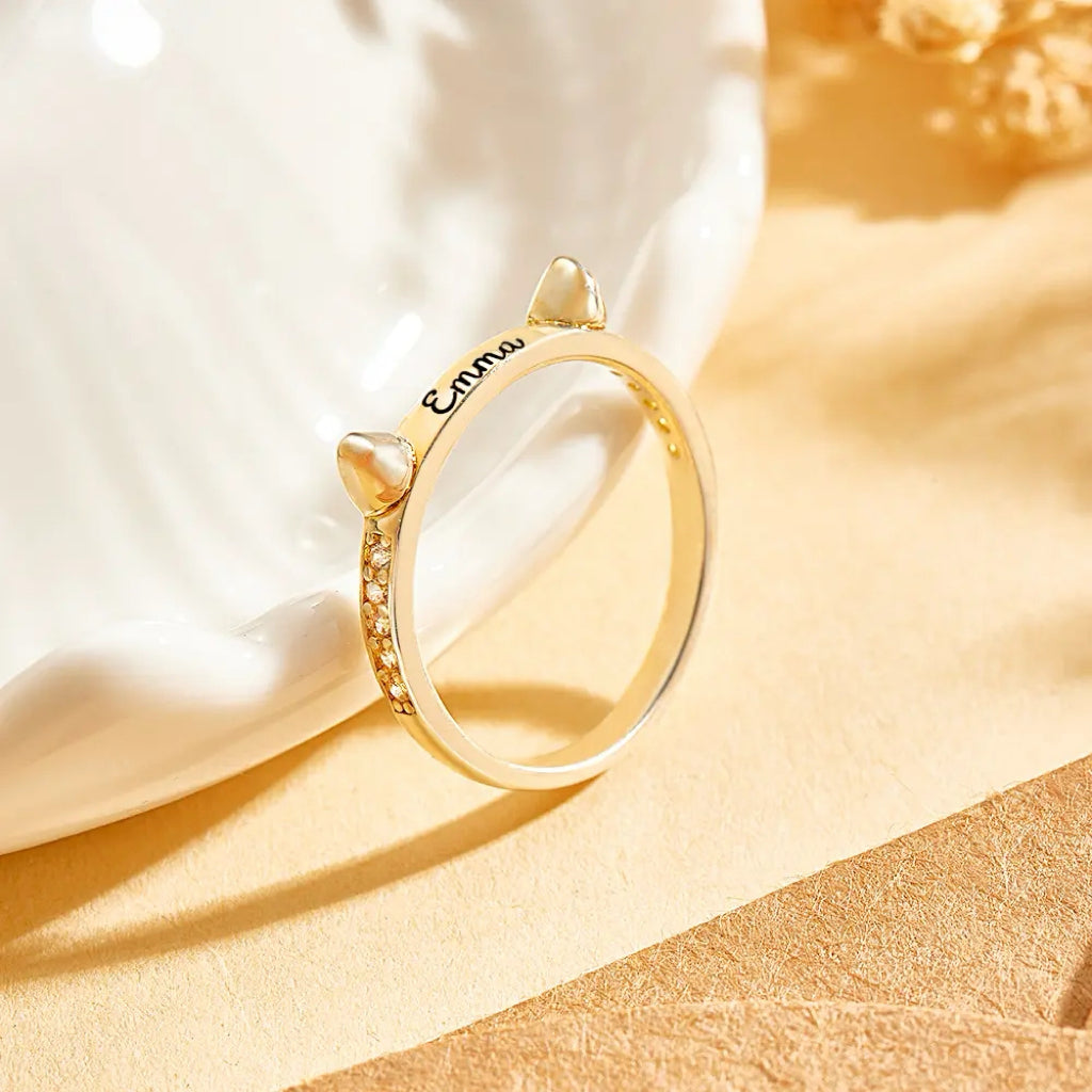 Custom Cat-Shaped Ring with Name Engraving - Adorable Birthday Gift for Cat and Pet Lovers