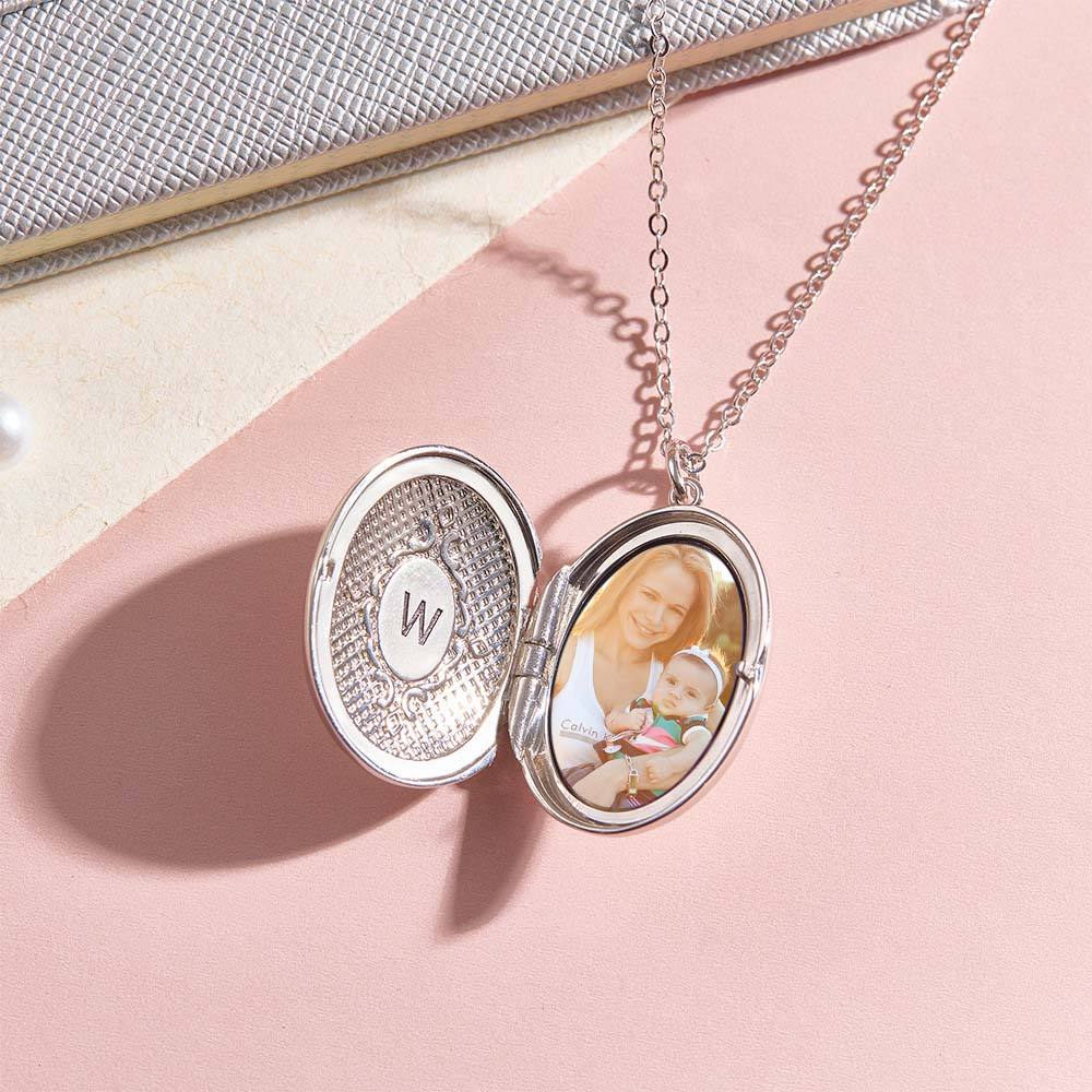 Personalized Birth Flower Locket Necklace with Photo Necklace Jewelry Gift for Her