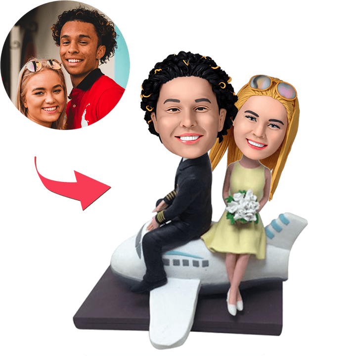 Couple On A Plane Custom Bobblehead With Engraved Text