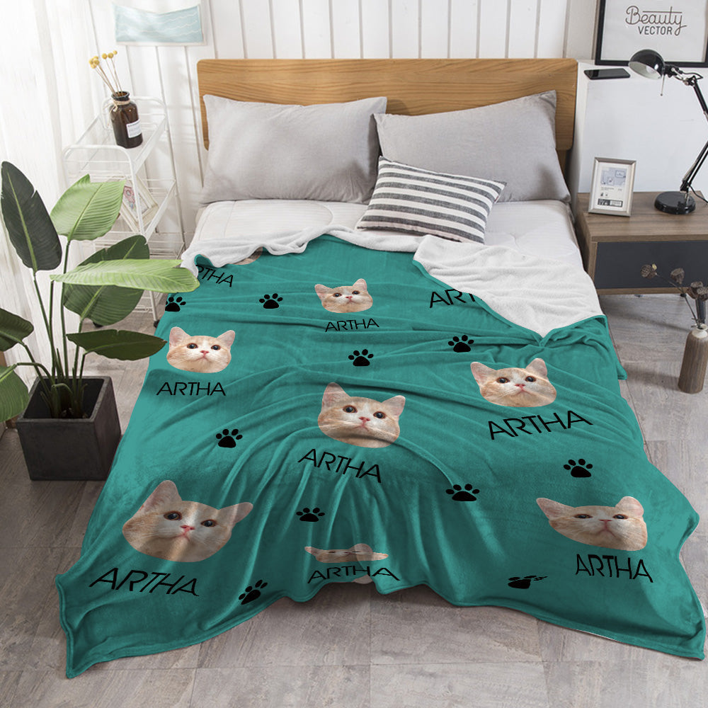 Custom Cat Face Blanket Cat Paws Personalized Pet Photo and Text Blanket