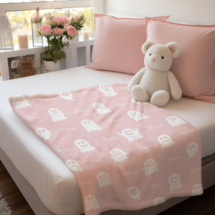 Personalized Name Spooky Ghost Pattern Blanket – Custom Name Engraving Halloween Gift