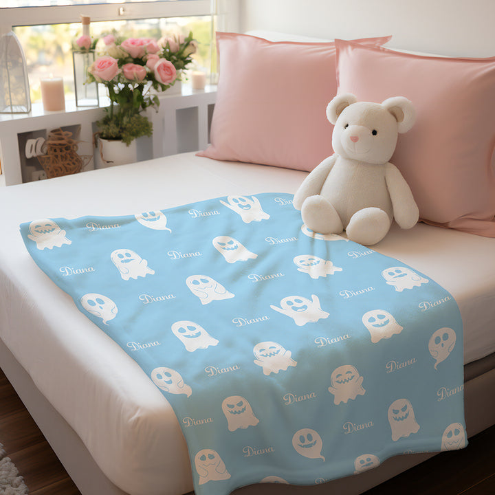 Personalized Name Spooky Ghost Pattern Blanket – Custom Name Engraving Halloween Gift