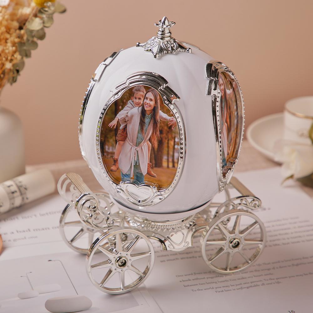 Custom Photo Frame Carriage Music Box