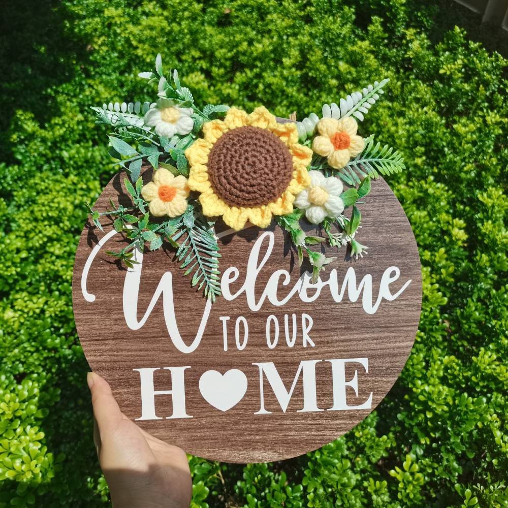 Welcome Door Sign Crocheted Flower Front Door Decorations Unique Gifts