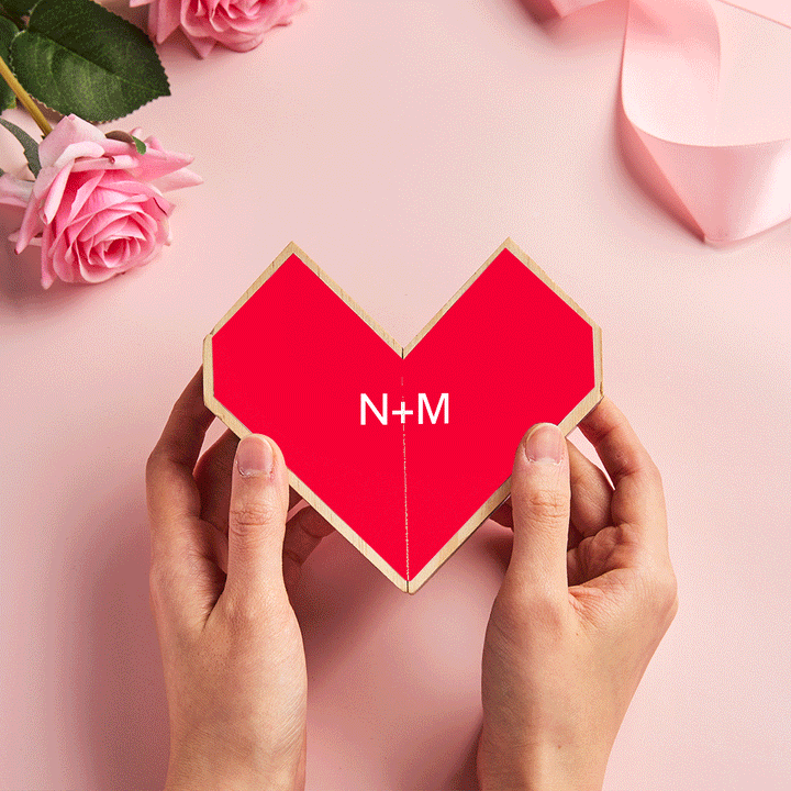 Personalized Magic Cube Heart Wooden Photo Cube Home Decoration Gift for Anniversary