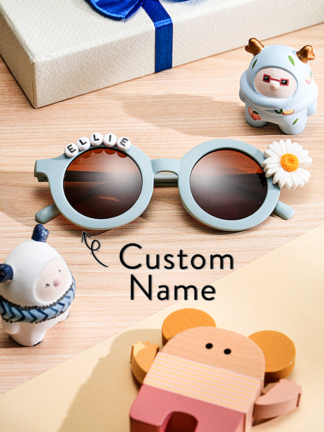 Personalized Kids Daisy Sunglasses – Custom Name Retro Floral Shades for Girls