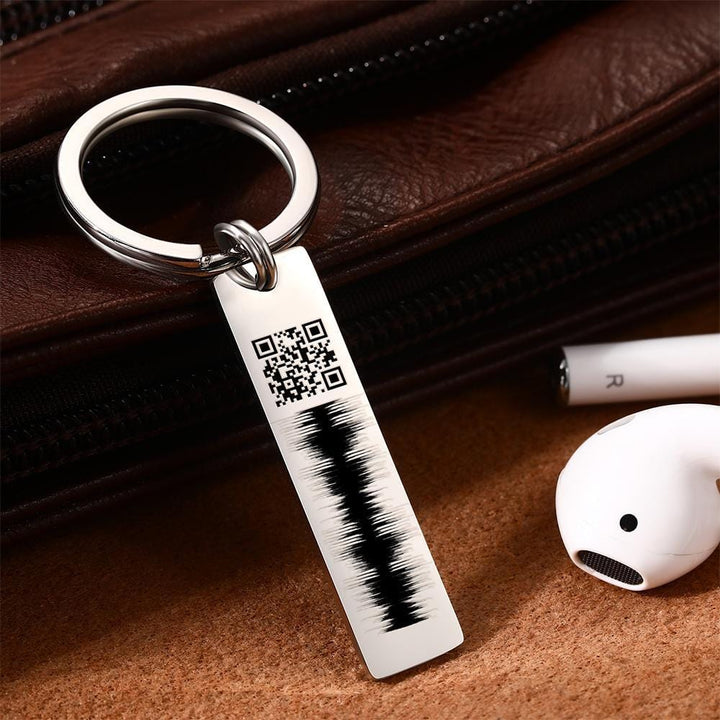 Custom Engraved Keychain QR Code Keychain With Name Audio Gifts