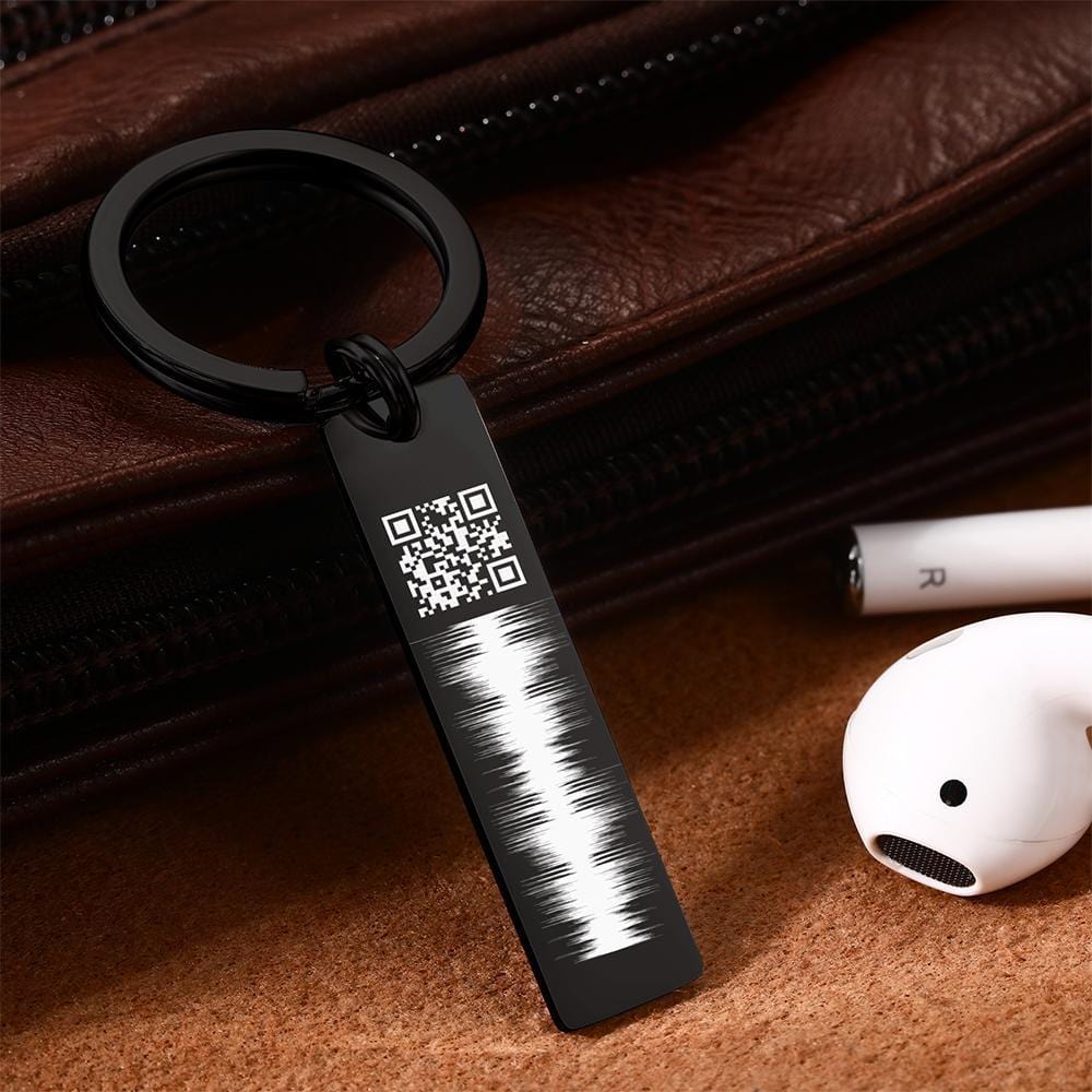 Custom Engraved Keychain QR Code Keychain With Name Audio Gifts