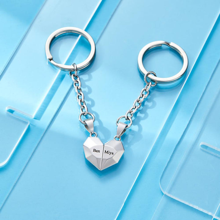 Custom Engraved Keychain Magnetic Matching Heart Keychains Gift for Couple