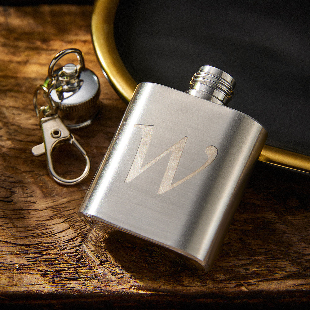 Personalized Mini Liquor Flask Keychain Custom Engraved Rectangle Hip Flask Gifts for Him
