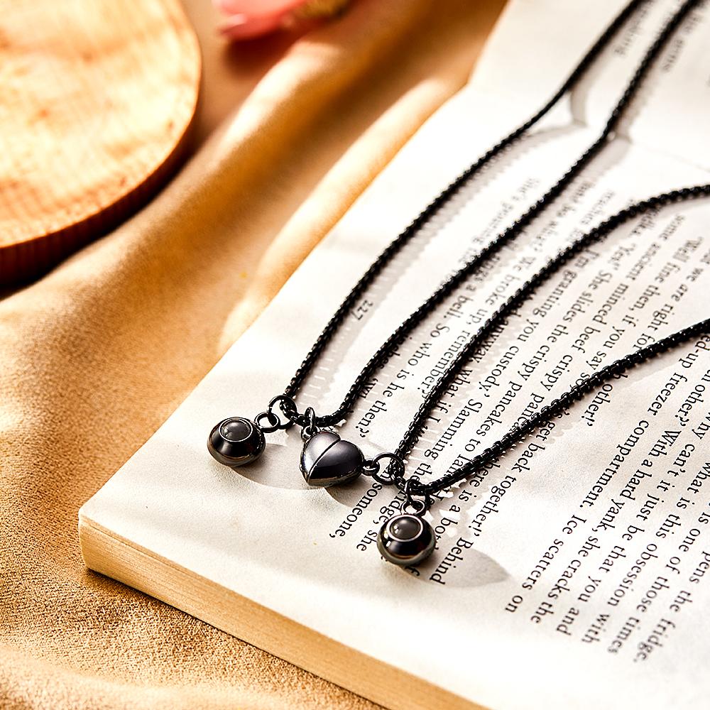 Photo Projection Magnetic Necklace Romantic Memorial Picture Couple Necklace