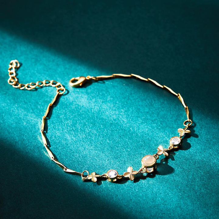 Custom Photo Projection Bracelet Four-leaf Clover Projection Bracelet Gift for Women