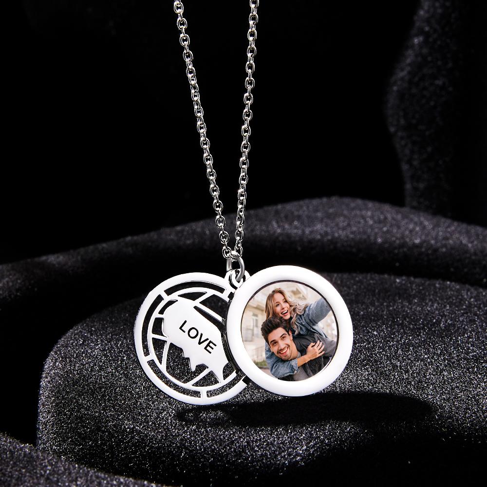 Personalized Photo Engraved Necklace Slidable Global Travel Locket Necklaces