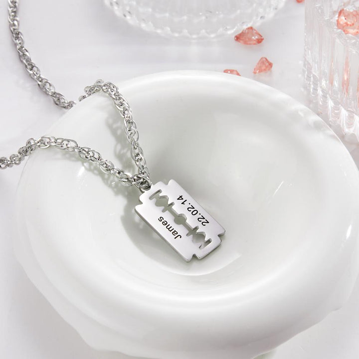 Custom Engraved Necklace Razor Blade Pendant Men Necklace Fashion Gift for Boyfriend