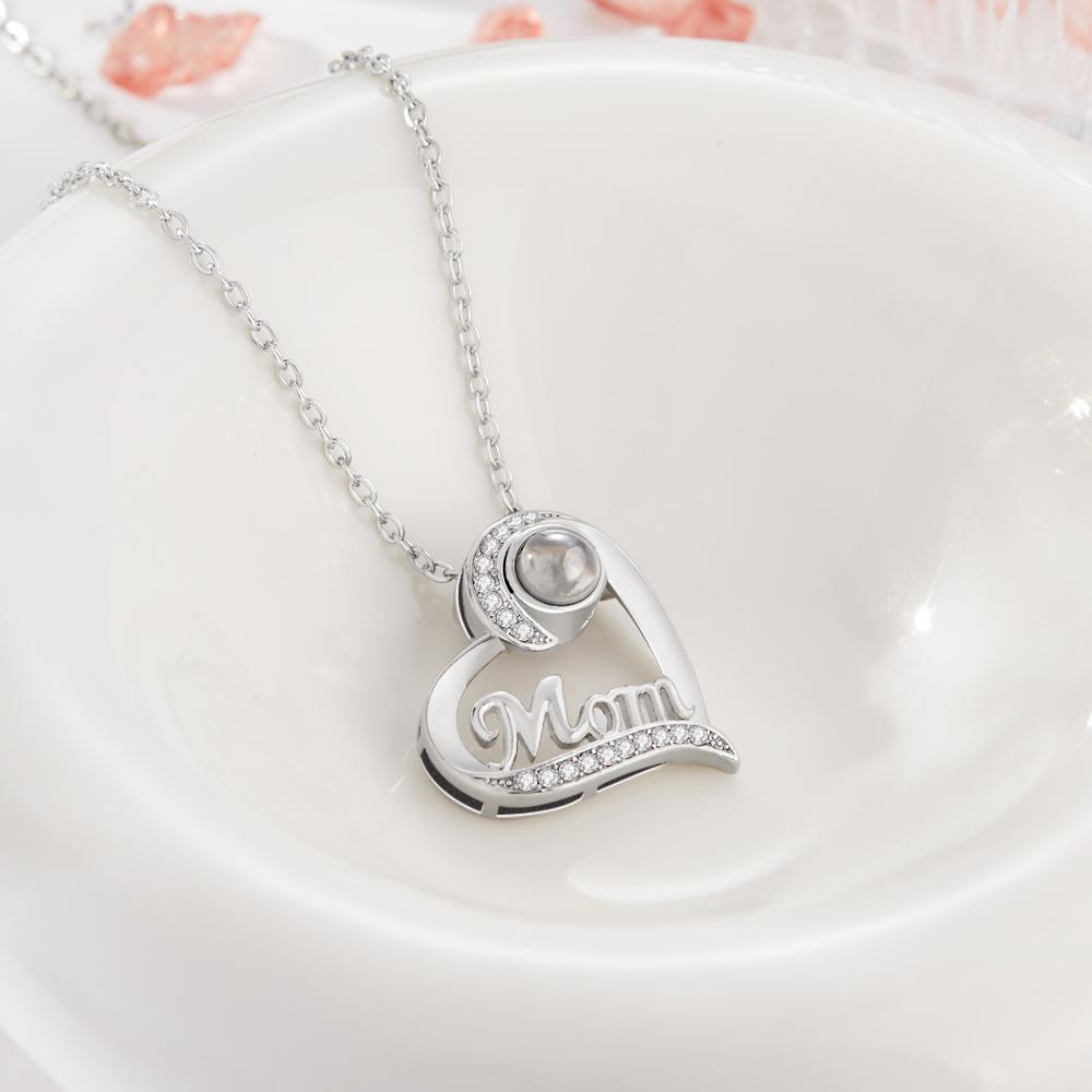 Custom Projection Necklace Heart-shaped Gifts for Mum
