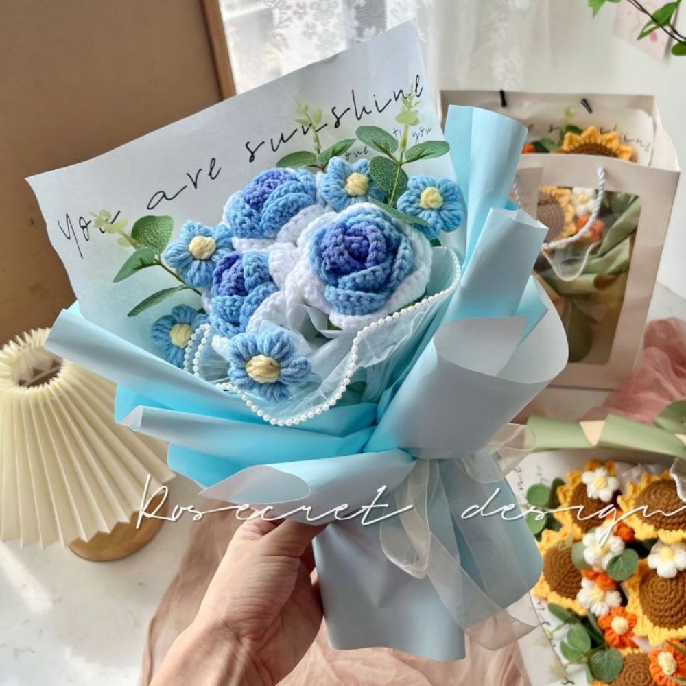 Crochet Flowers Bouquet Handmade Knitted Roses Bouquet Wedding Gift