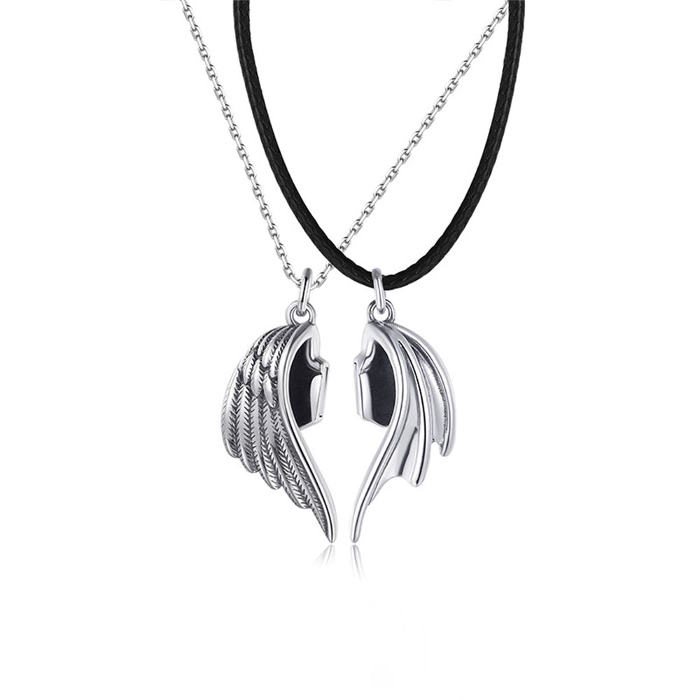 Couple Necklace Magnetic Matching Necklaces for Couples Valentine's Gift for Lover