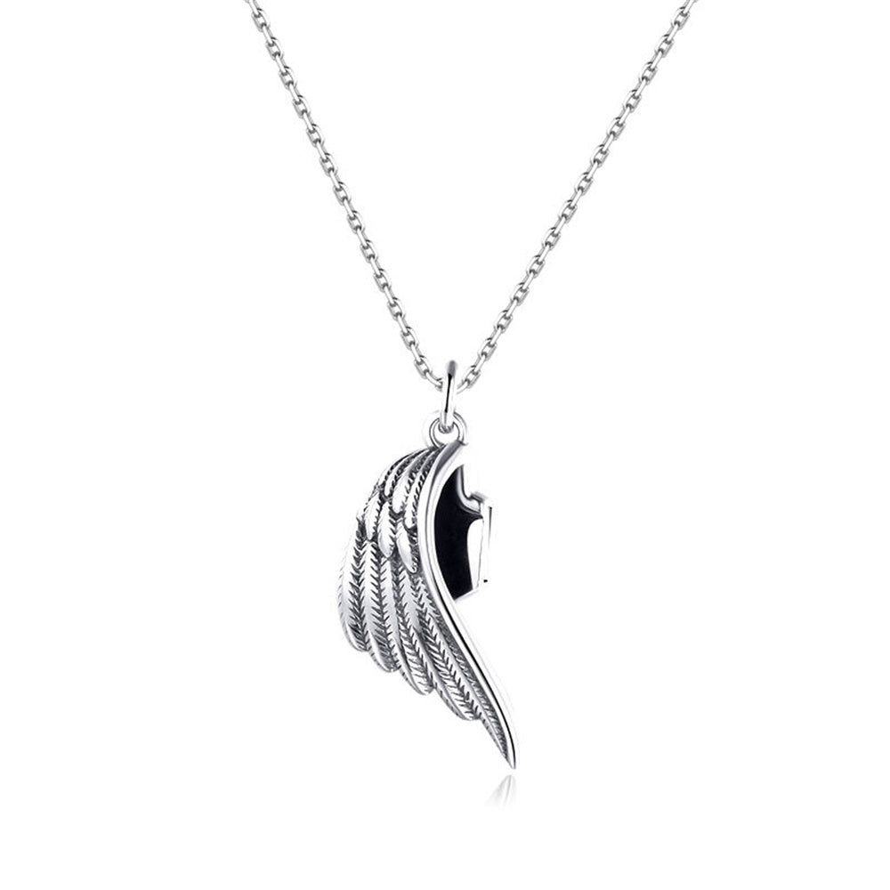 Couple Necklace Magnetic Matching Necklaces for Couples Valentine's Gift for Lover