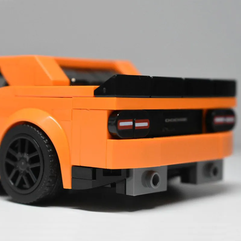 Dodge Challenger SRT Hellcat Creative Vehicle Racing Car Building Blocks Construction Toy Brick Figures Gift for Car Lover