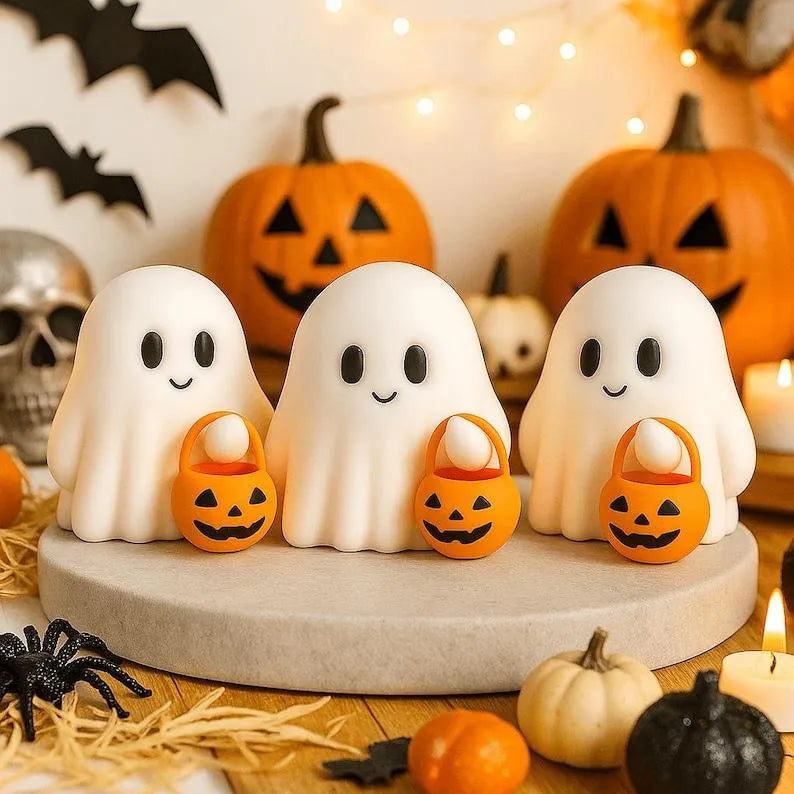 Cute Halloween Ghost – Mini Figurine for Desk, Spooky Tabletop Decoration, Trick-or-Treat Accent, Unique Fall Home Gift