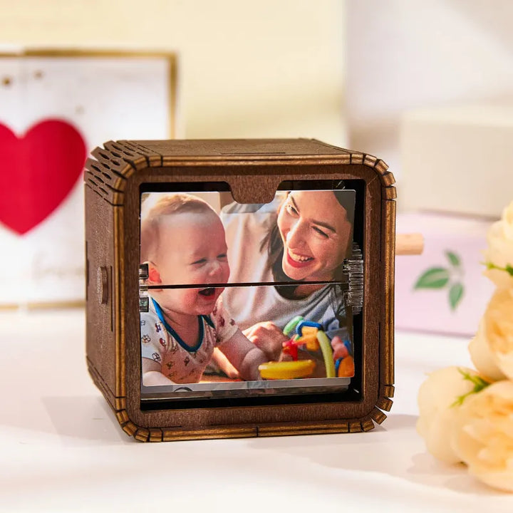 Custom 8/16 Photos Music Flipbook Frame Animation Machine Mechanical Hand-cranked Photo Album with Light Unique Mother's Day Gifts