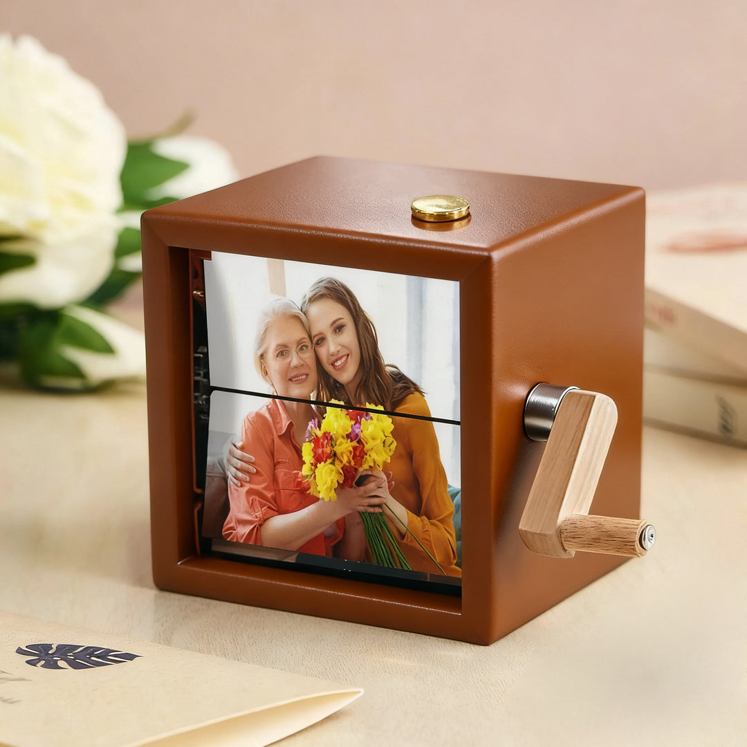Custom 16 Photos Music Flipbook Frame Animation Machine Detachable Photos Mechanical Hand-cranked Photo Album
