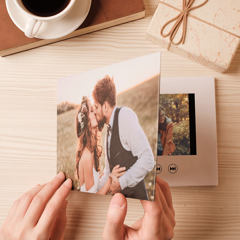Personalized Photo Video Book With Text 1GB Memory Video Display Rechargeable Commemorative Gift