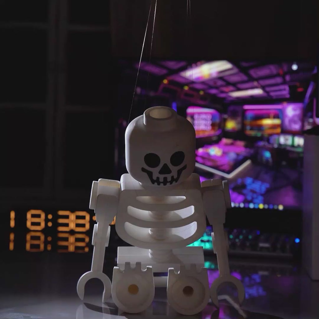 3D Print Enchanting Giant White Skeleton Figures Decoration Gift for Figures Lovers’ Collection and a Whimsical Addition to Your Home Decor